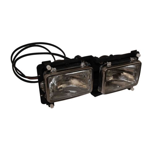 A06-15605-003 | Headlamp, RH | Fleetsworld