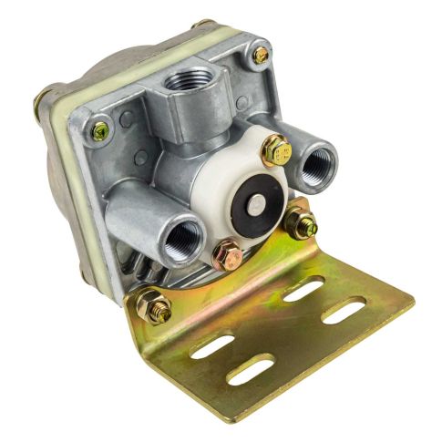5866-55110570 Air Brake Emergency Relay Valve
